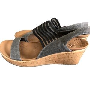 Skechers Beverlee Smitten Kitten Sandal Sz. 10 Luxe Foam Cork Heel Mesh Canvas
